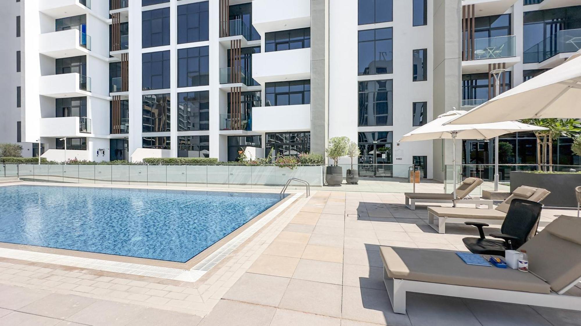 Apartment Escape24 Stylish Azizi Riviera 8 Meydan One